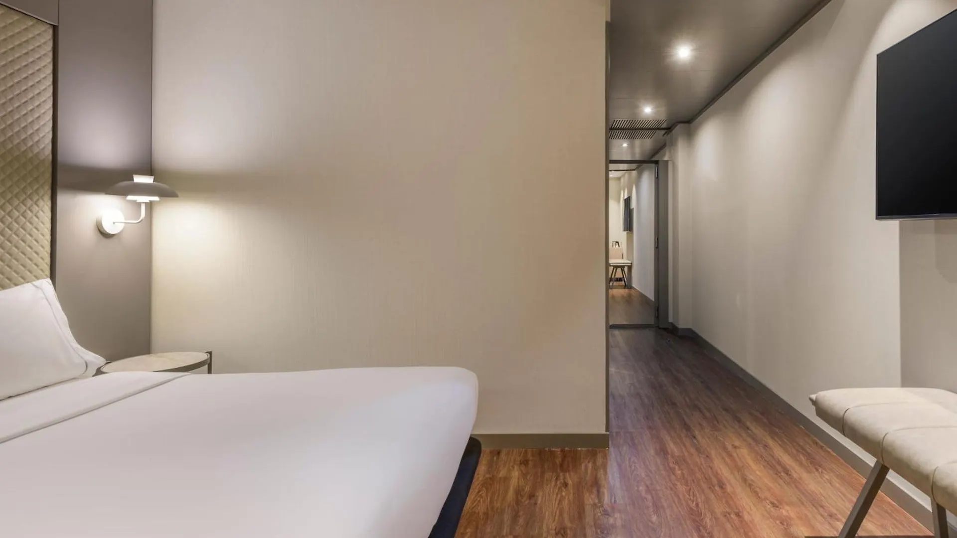 Ac Hotel Som By Marriott L'Hospitalet de Llobregat