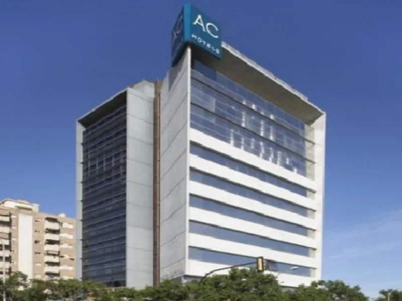 Ac Hotel Som By Marriott L'Hospitalet de Llobregat