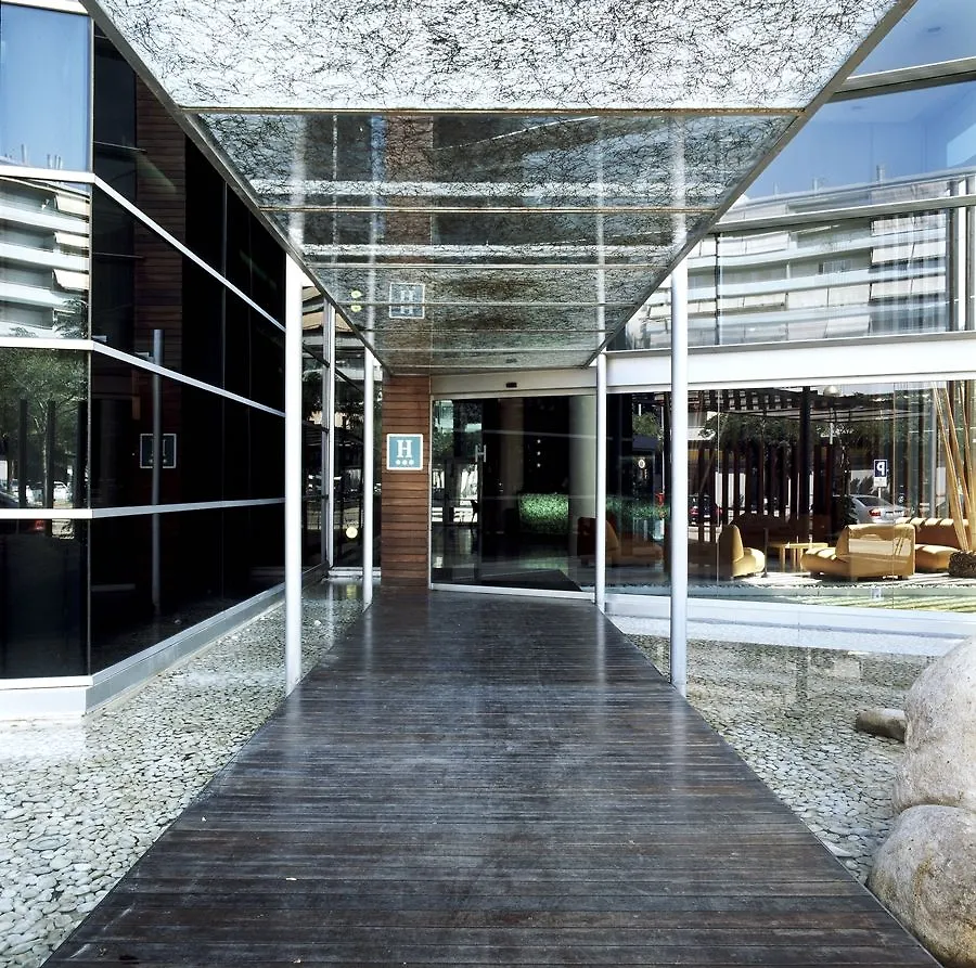 Ac Hotel Som By Marriott L'Hospitalet de Llobregat